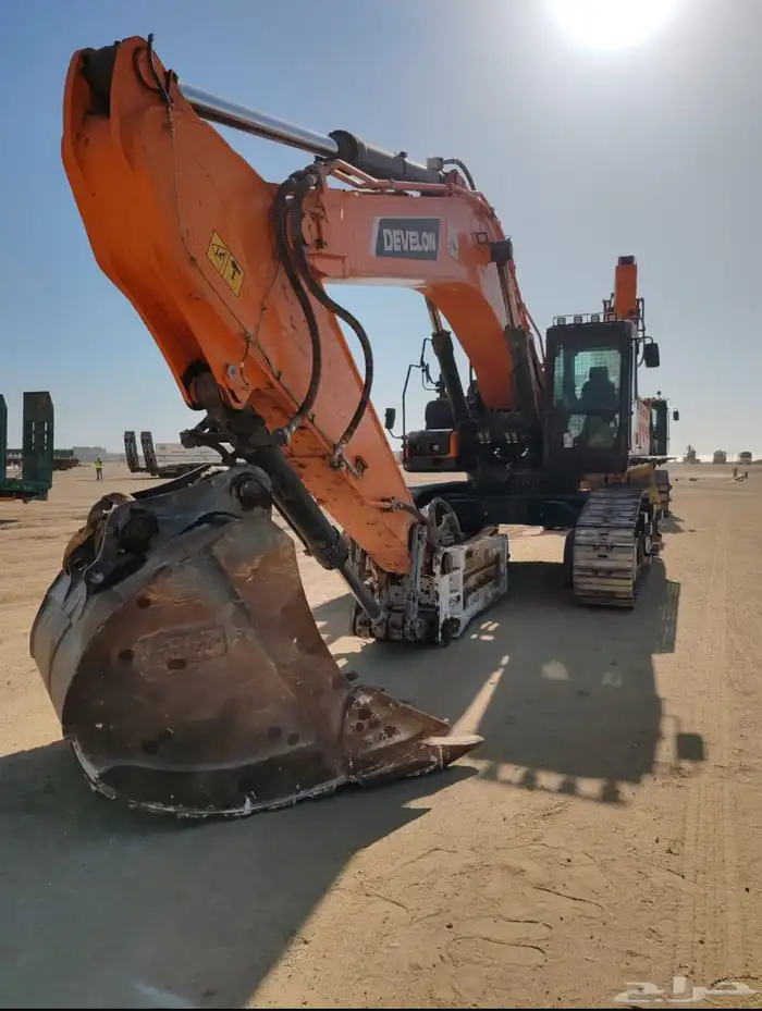 بوكلينات للايجار حجم 490 0