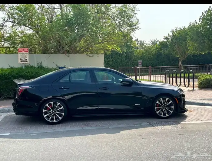 للييع كاديلاك ct4-v blackwing 2022 10
