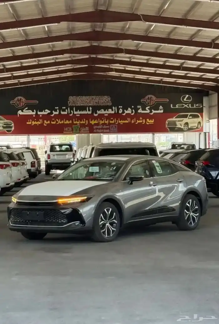 تويوتا كراون بريميوم 2025 كاش وتقسيط 2