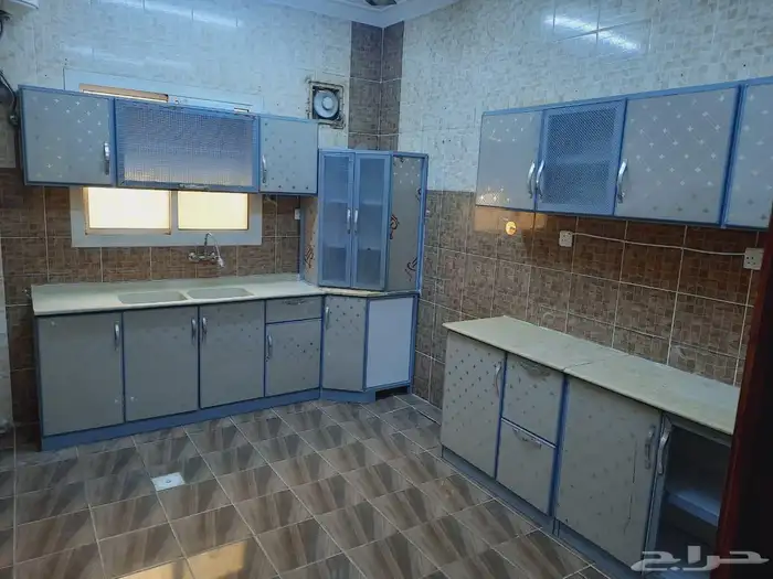عماره للبيع حي العليا 2 سكنيه 6