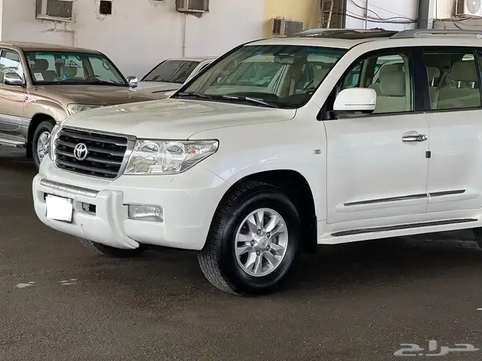 لاندكروزر وكالة سعودي 2010 2