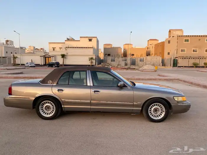 فورد قراند ماركيز 2002 مالك اول 8