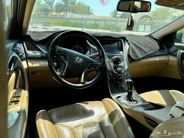 هيونداي أزيرا 2015 6