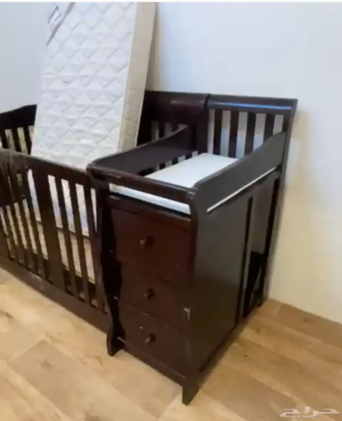 سرير اطفال جيجلز 1