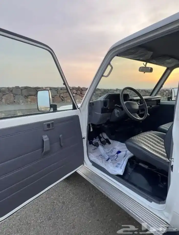 جيب ربع موديل 98 31