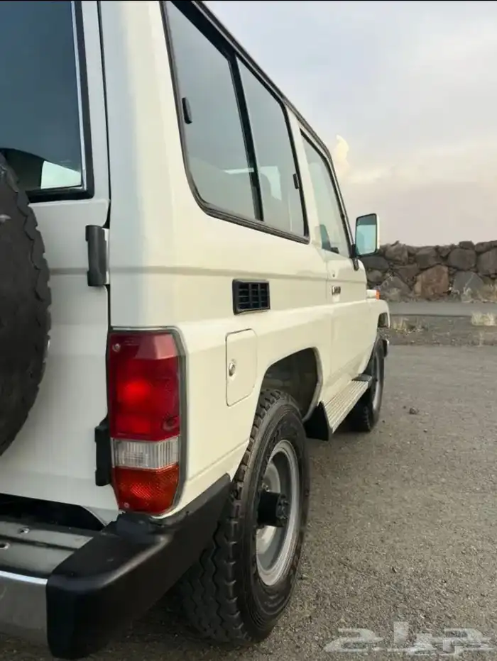 جيب ربع موديل 98 8