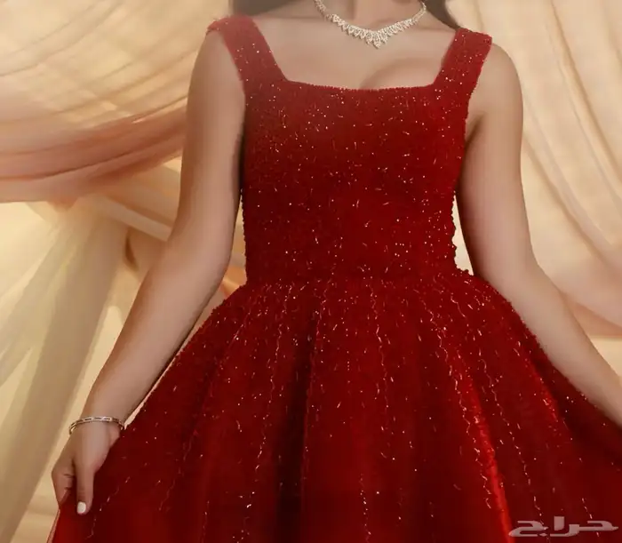فستان للبيع لبس مره 4 ساعات فقط 2