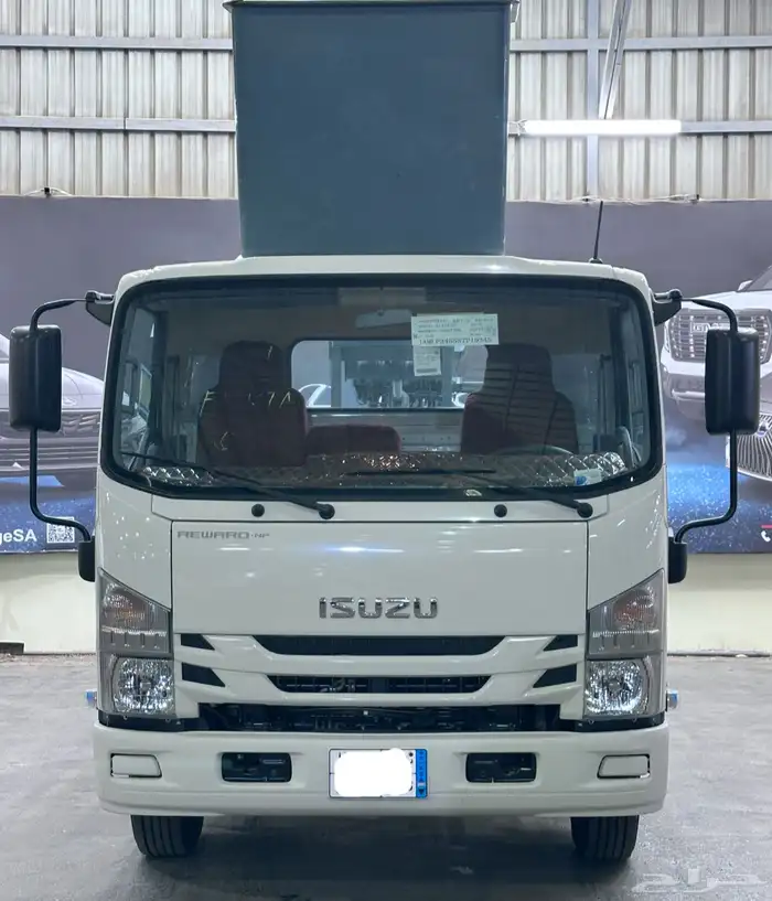 ايسوز دينة 5 طن 2025 طويل 4 95 اصفار مع رافعه 0