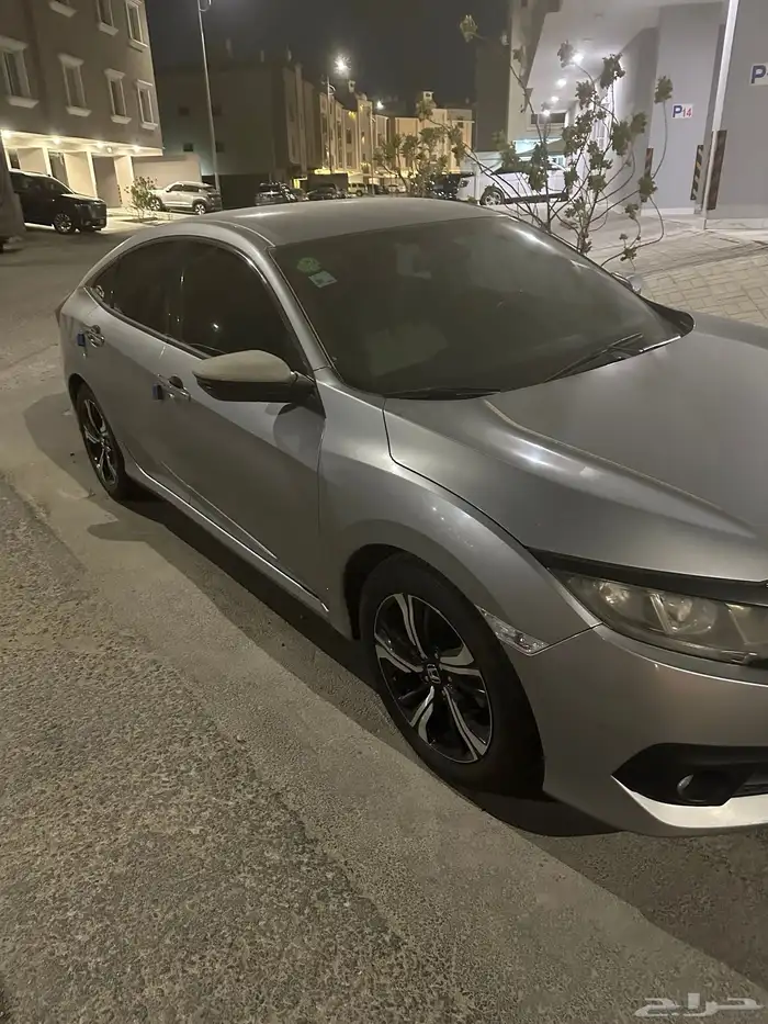 هوندا سيفيك 2018 فئة LXI 1600 1