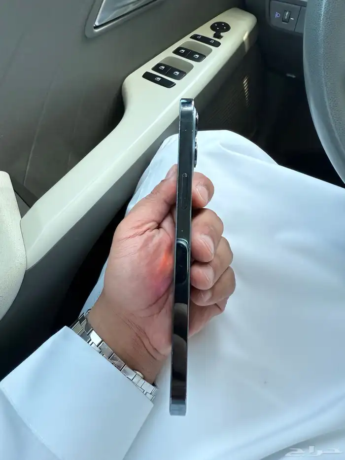 ايفون 12 بروماكس للبيع 1