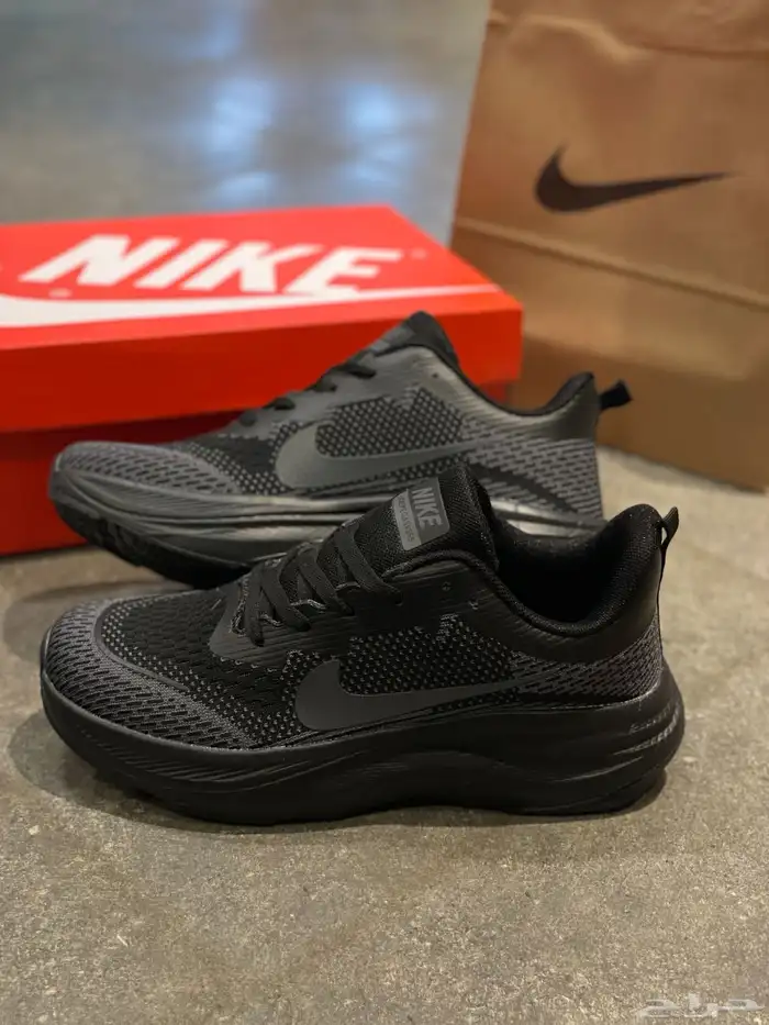 شوز اديداس ونايك رياضي 7