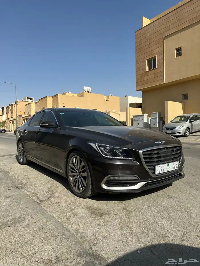 جينسيس G80 ديزل 2019 لون مميز 0