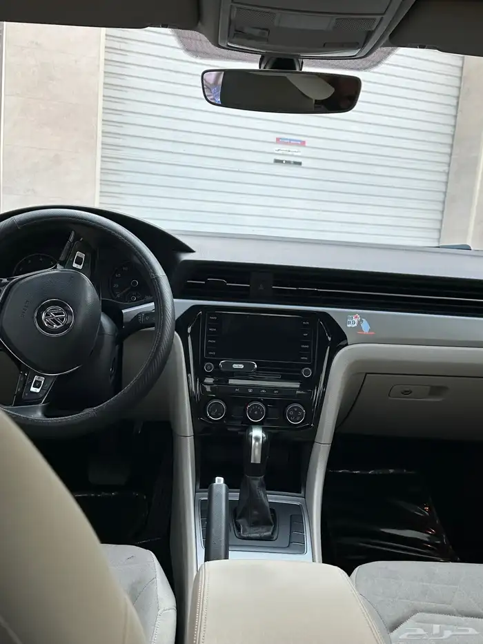 فولكس واجن باسات 2020 رمادي 0
