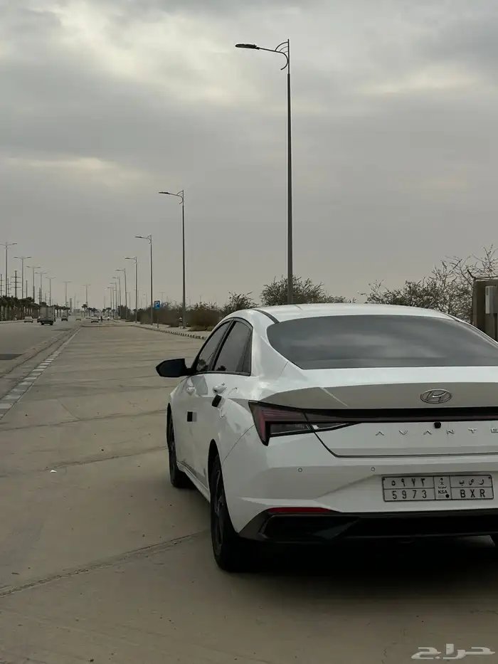 هيونداي النترا (أفانتي) للبيع 3
