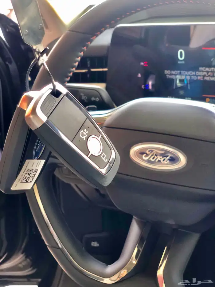 فورد توروس تيتانيوم فل كامل 2026 19