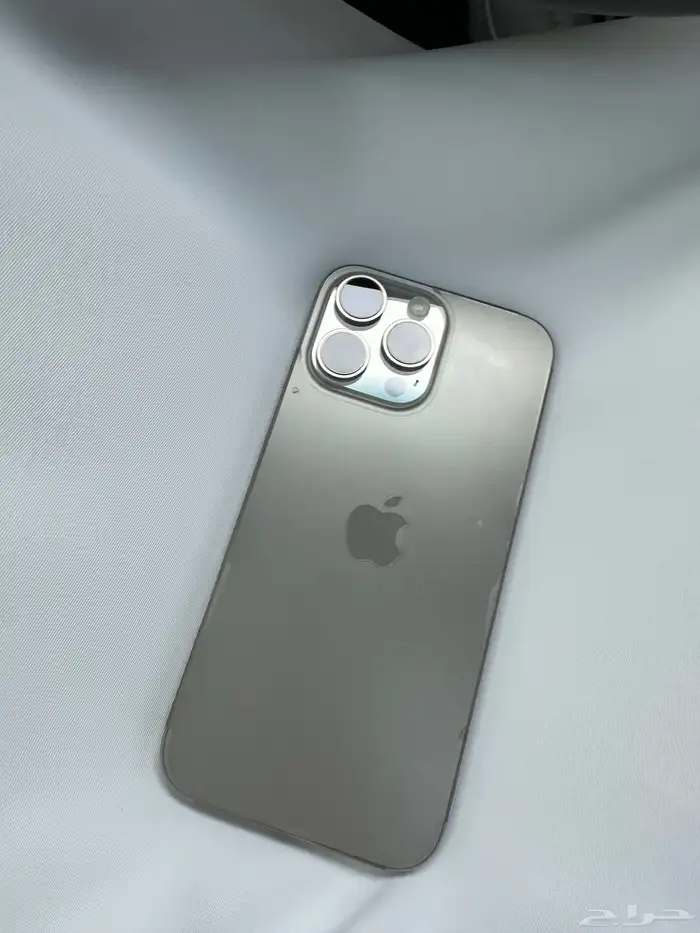 ايفون برو ماكس 4