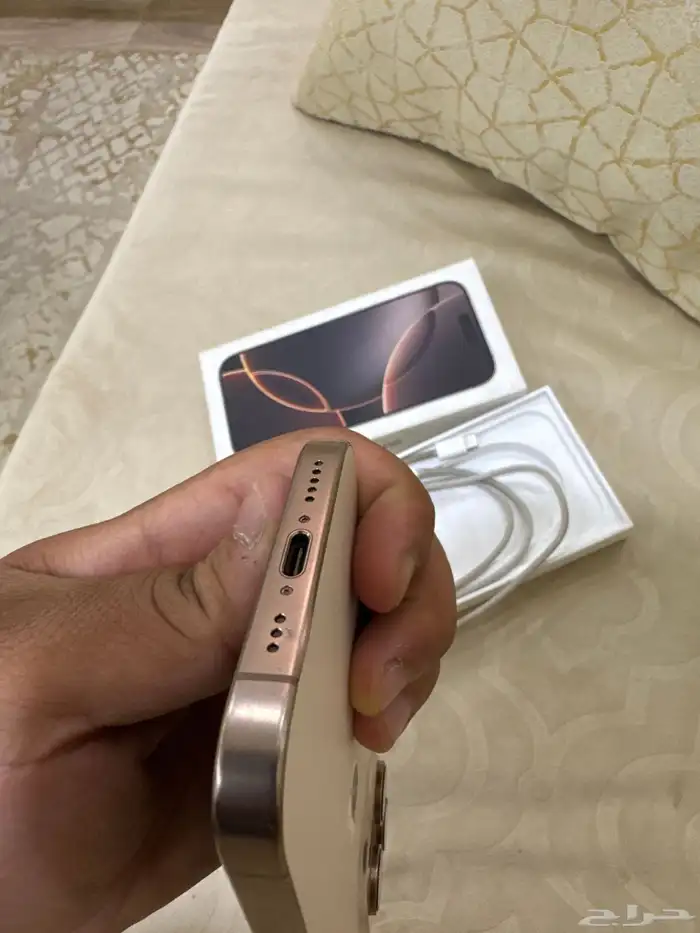 ايفون 16 برو صحراوي 2