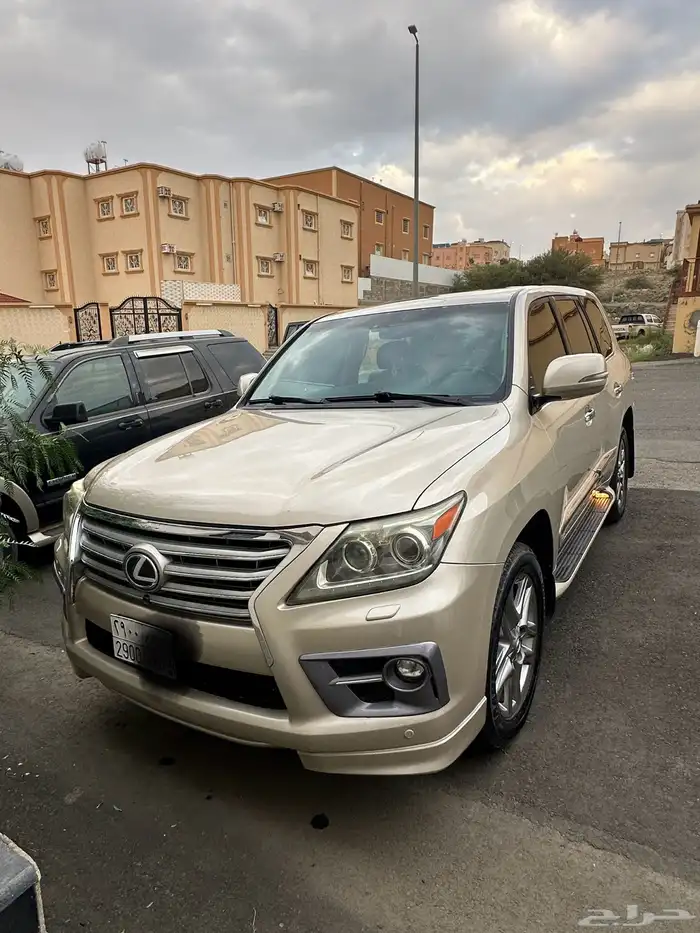لكزس LX 2015 نص فل DD 0