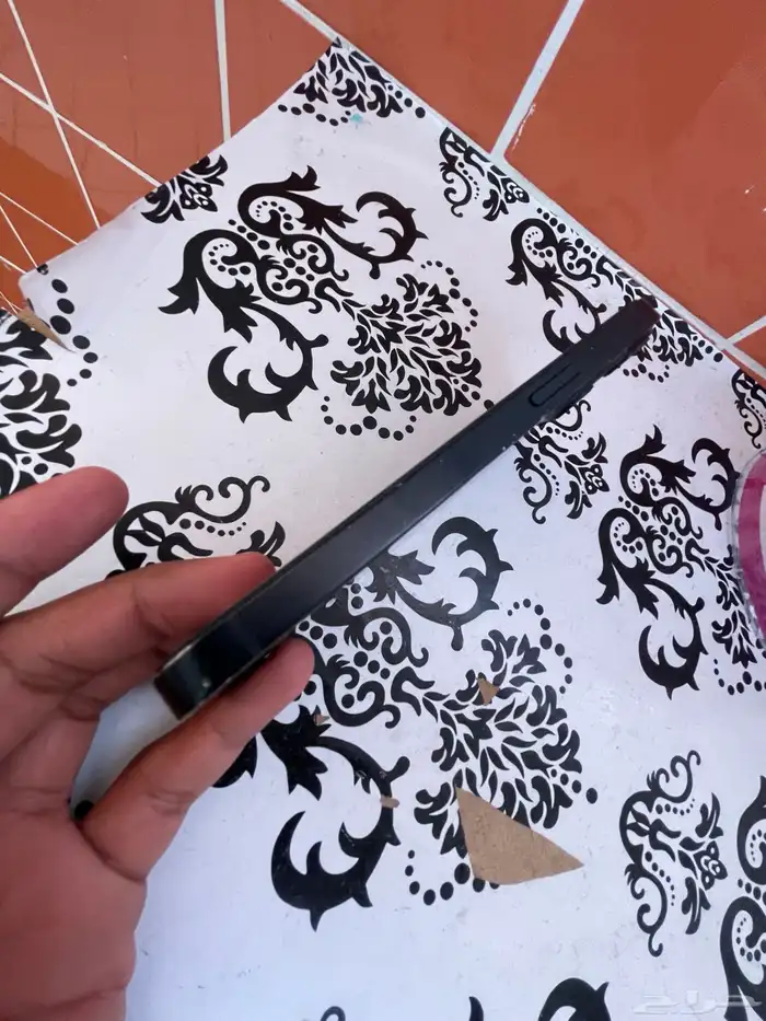 ايفون 13 عادي 6