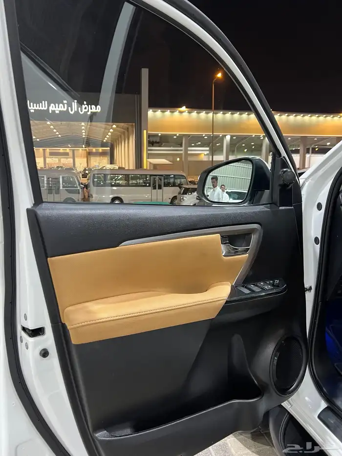 للبيع تويوتا فورشنر VX1 2023 10