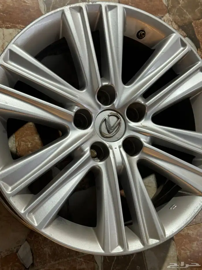 جنوط و اصطبات لكزس sa350 2013 0