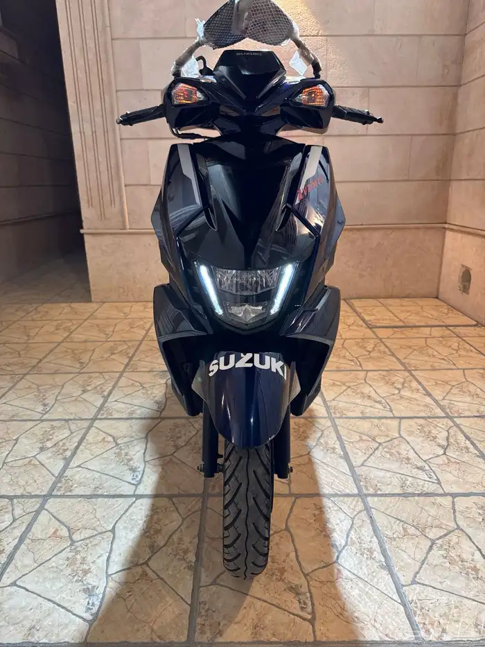 دباب عجيب افينيوس 2023 9