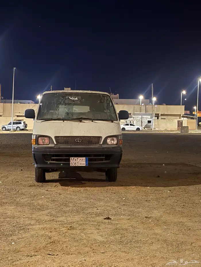 للبيع او الايجار باص تايوتا ديزل موديل 2002 1