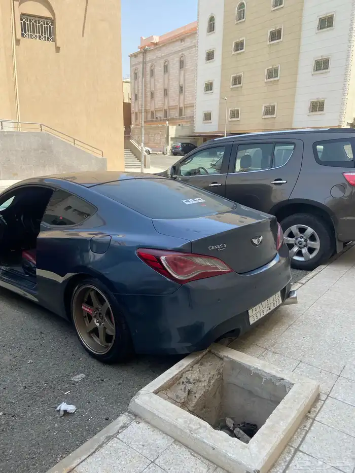جنسس كوبيه قير عادي فل كامل BK2 2012 للبيع او البدل 0