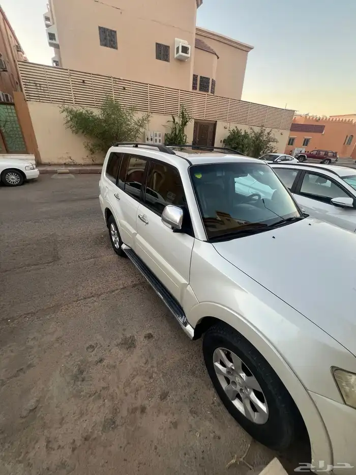باجيرو 2015 1