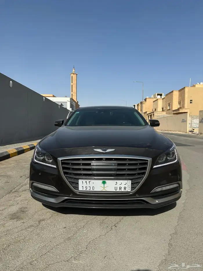 جينسيس G80 ديزل 2019 لون مميز 1