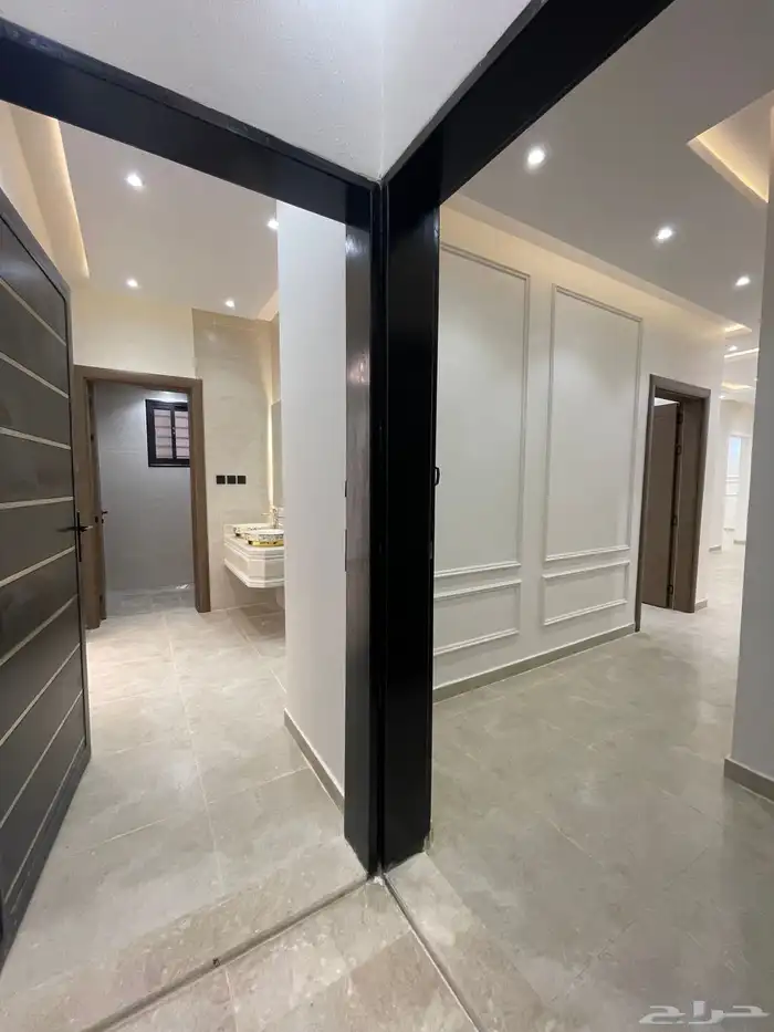 شقق علويه 6 غرف وسطح ومصعد شغال طريق ابها الخميس 530 الف 5