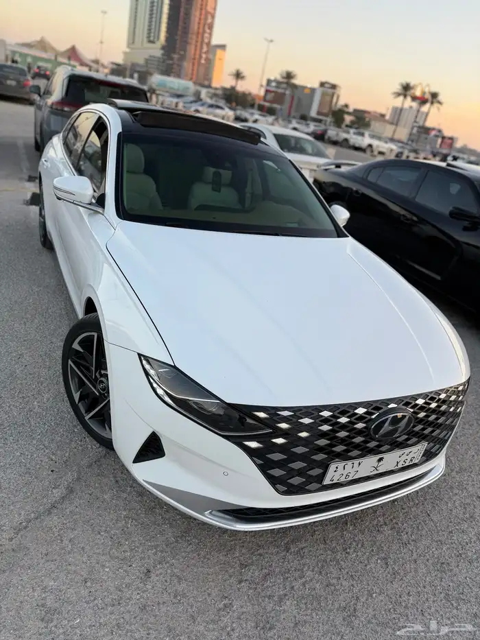 هيونداي ازيرا بريميوم 2023 للبيع 1