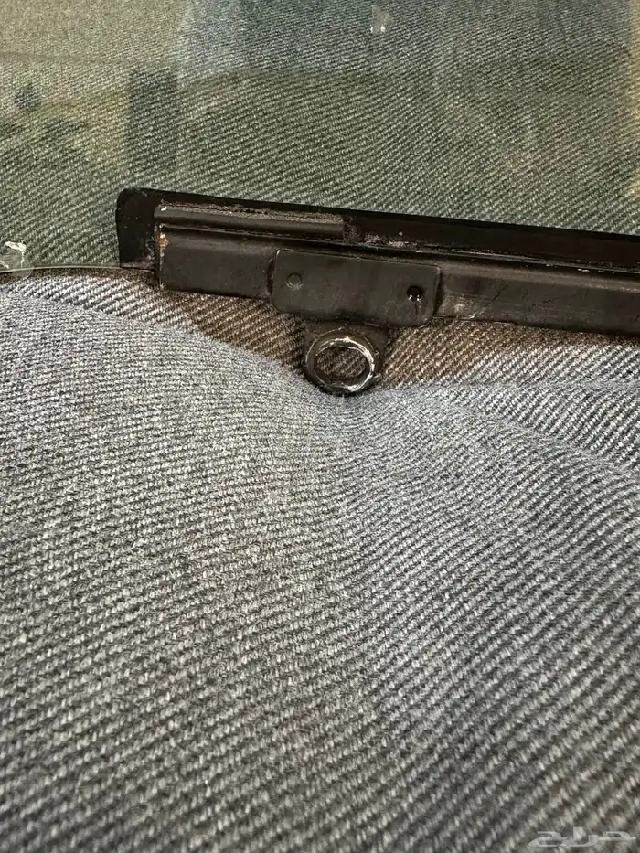 قزازة لكزس 430 حقت السواق دبل اصلية ومثلث خلفي يمين 2