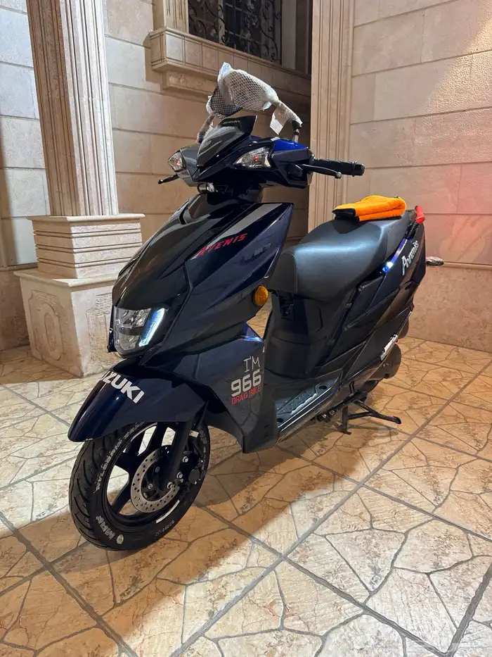 دباب عجيب افينيوس 2023 8