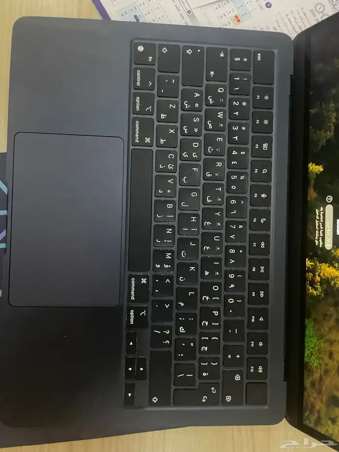 للبيع لابتوب أبل ماك m2 0