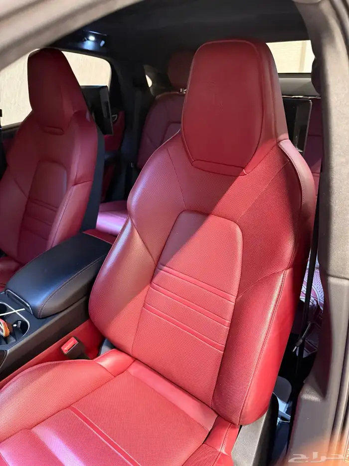 بورش كايين GTS coupe 2023 V8 13