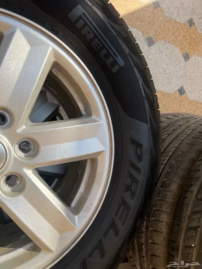 للبيع كفرات بريلي جديدة من موتر اصفار 25 1