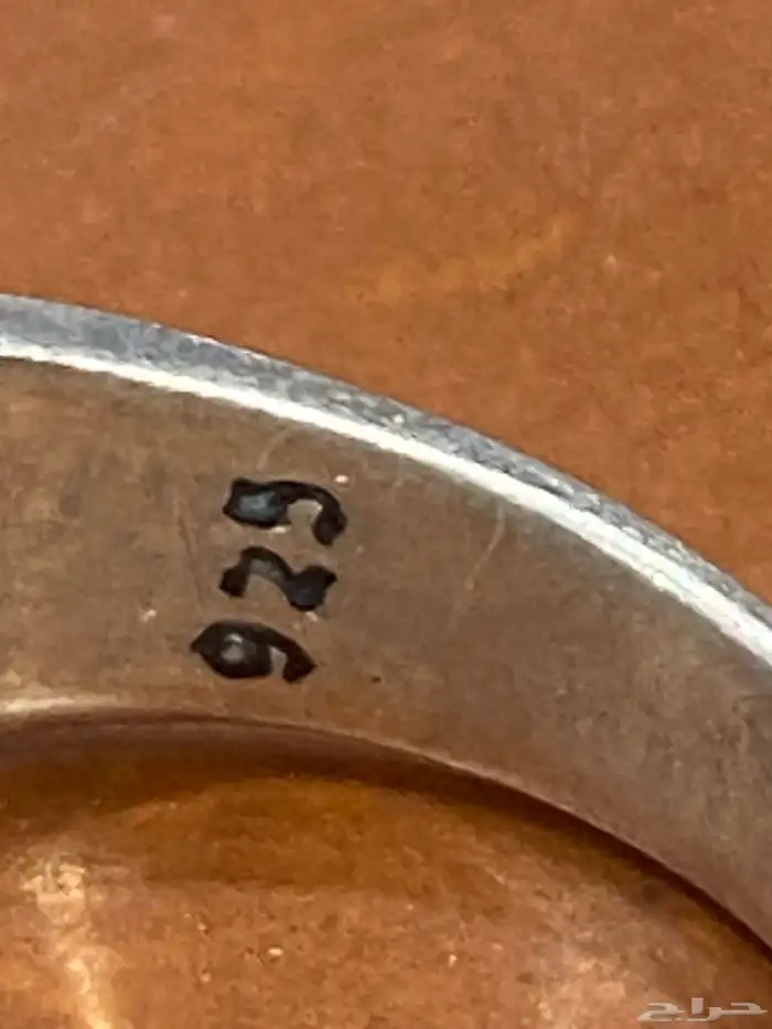 خاتم فضة صافي رجالي مكحل عيار 925 بشعار سيفين 4