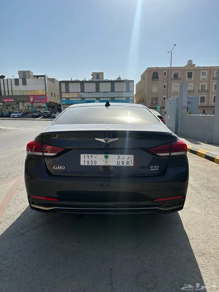 جينسيس G80 ديزل 2019 لون مميز 2