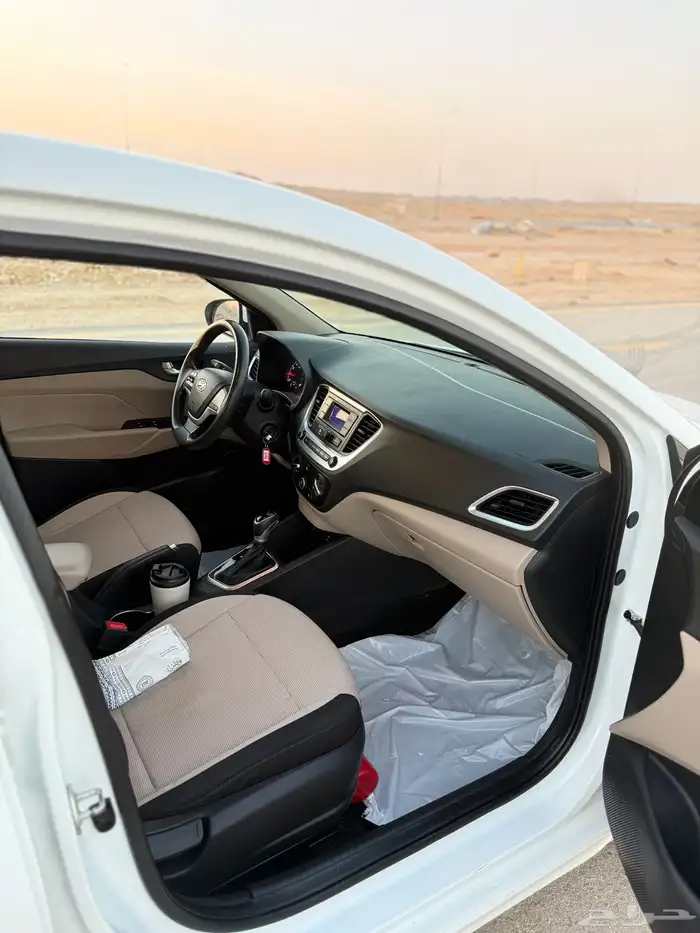 هيونداي اكسنت 2021 نظيفة للبيع 11