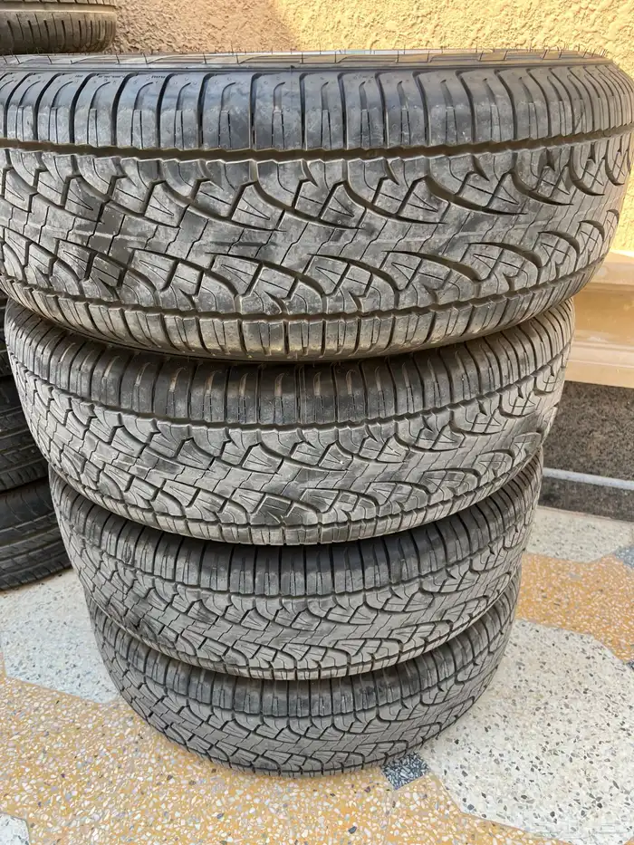 للبيع كفرات بريلي جديدة من موتر اصفار 25 3