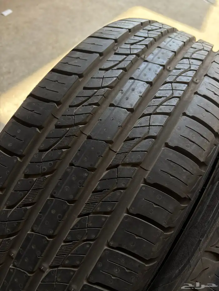 كفرات كومهو كوري جديده بزرعها225 55 19للتوسان والسنتافي 4