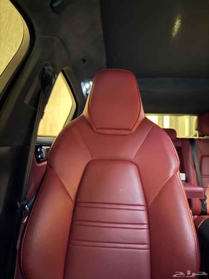 بورش كايين GTS coupe 2023 V8 15
