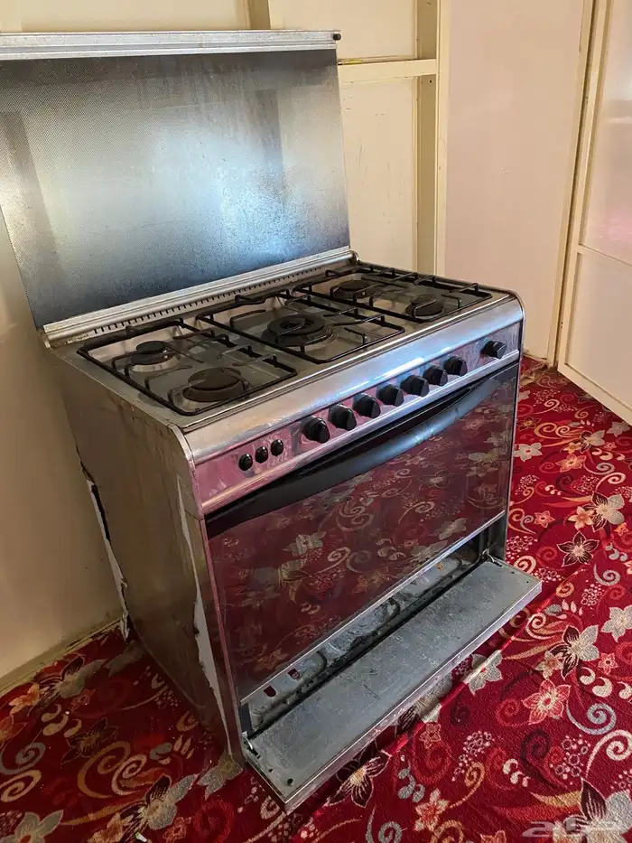 فرن اصلي شبه جديد 3