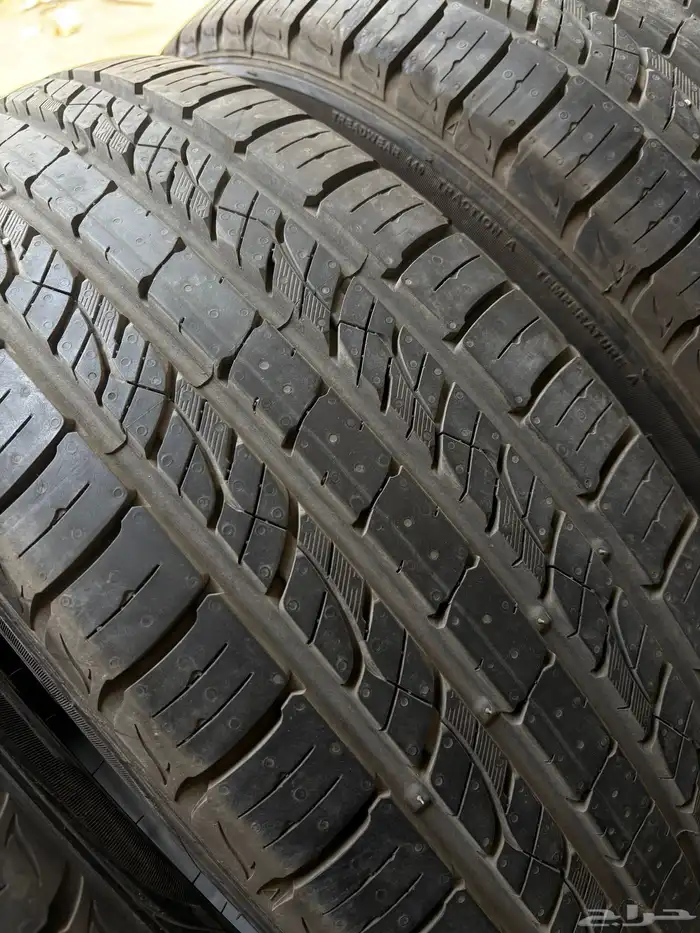 كفرات كومهو كوري جديده بزرعها225 55 19للتوسان والسنتافي 5