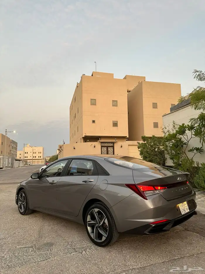 هونداي أفانتي 2021 2