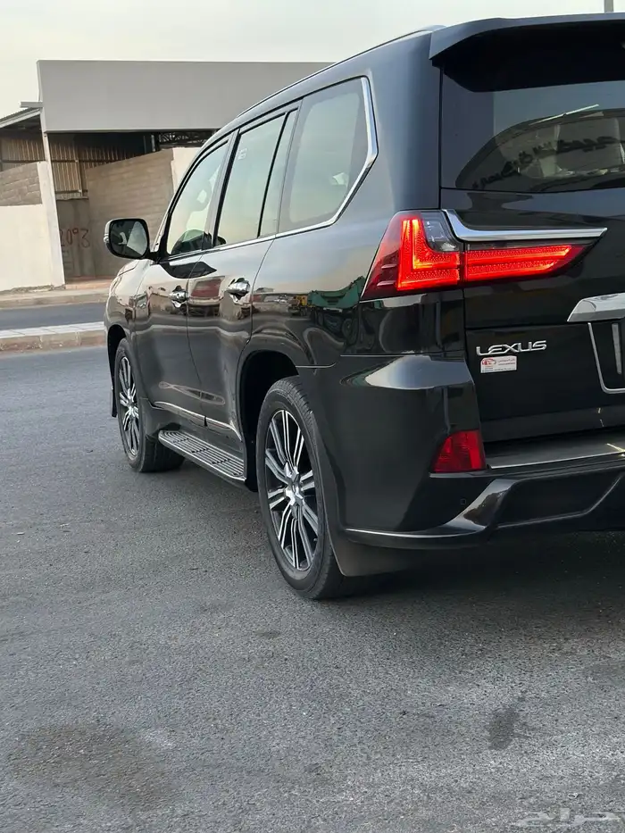 جيب لكزز مديل 2020 ماشي 57 الف مشروط بدي بلد والسوم 350 1