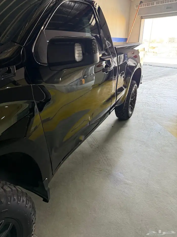 باب سائق سلفرادو 0