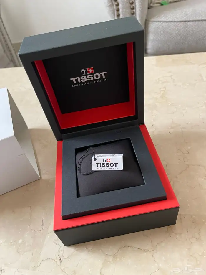 للبيع  علبة ساعة Tissot أصلية بحالة ممتازة 0