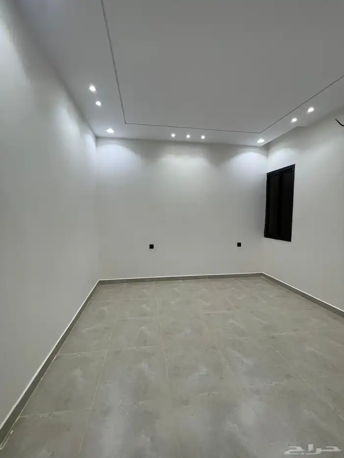 شقق علويه 6 غرف وسطح ومصعد شغال طريق ابها الخميس 530 الف 18